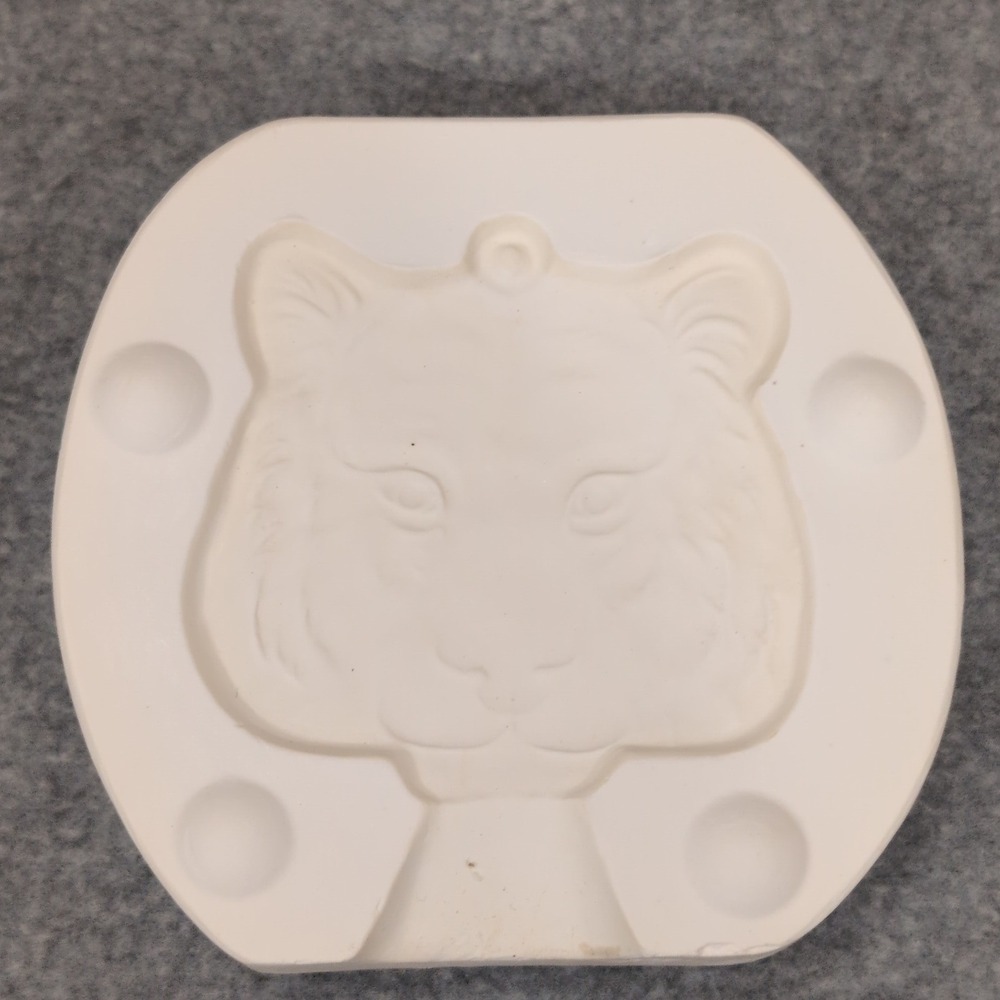 BAMA 145 Tiger Face Silicone‎ Mold for Resin Clay Soap Candle Making - Picture 2 of 4